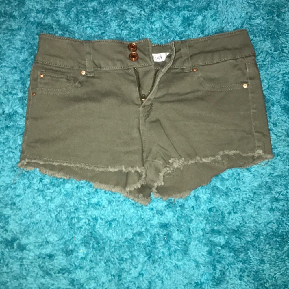 Everything looks good in olive!